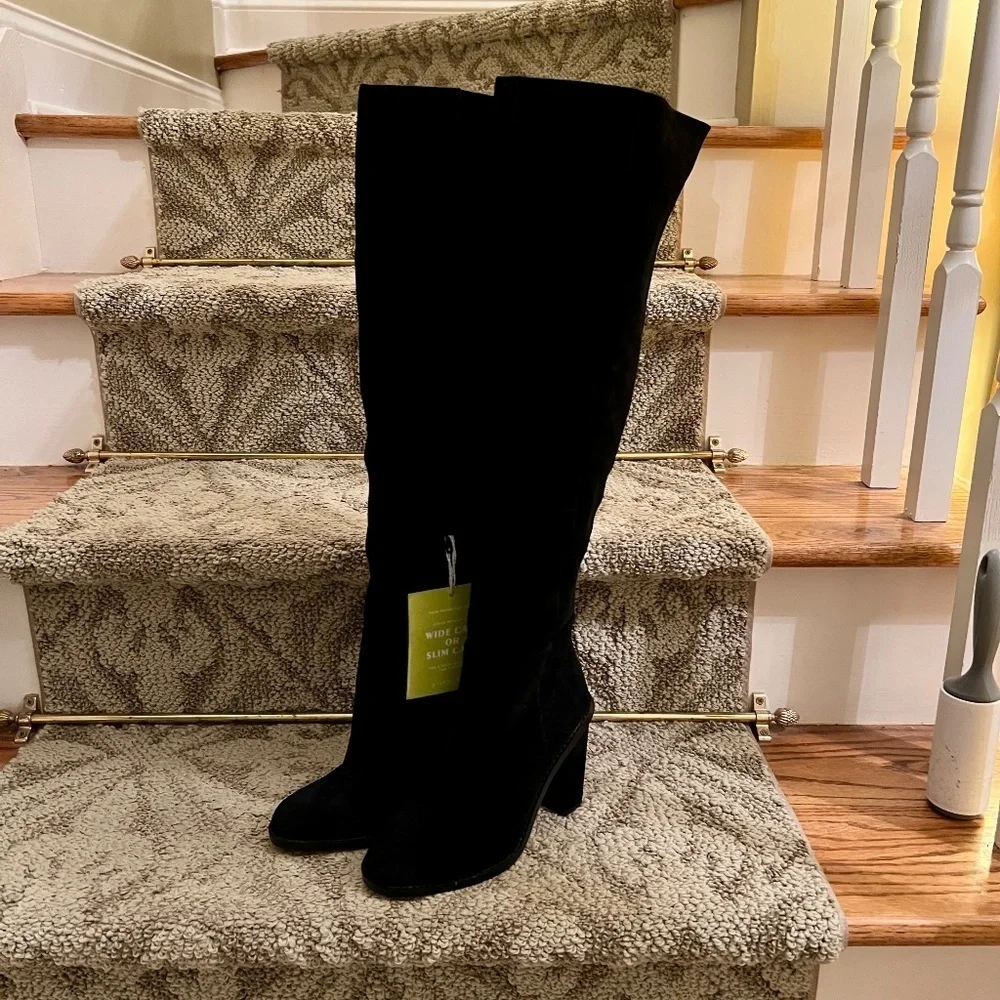 NWOB Gianni Bini Barrine OTK Over the Knee Black Suede Boots Size 6